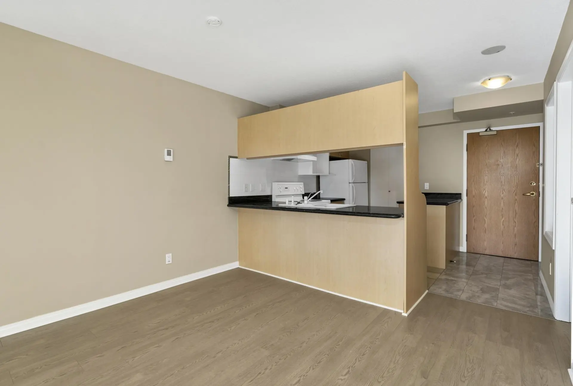 #509 6611 Cooney Road - Image 2