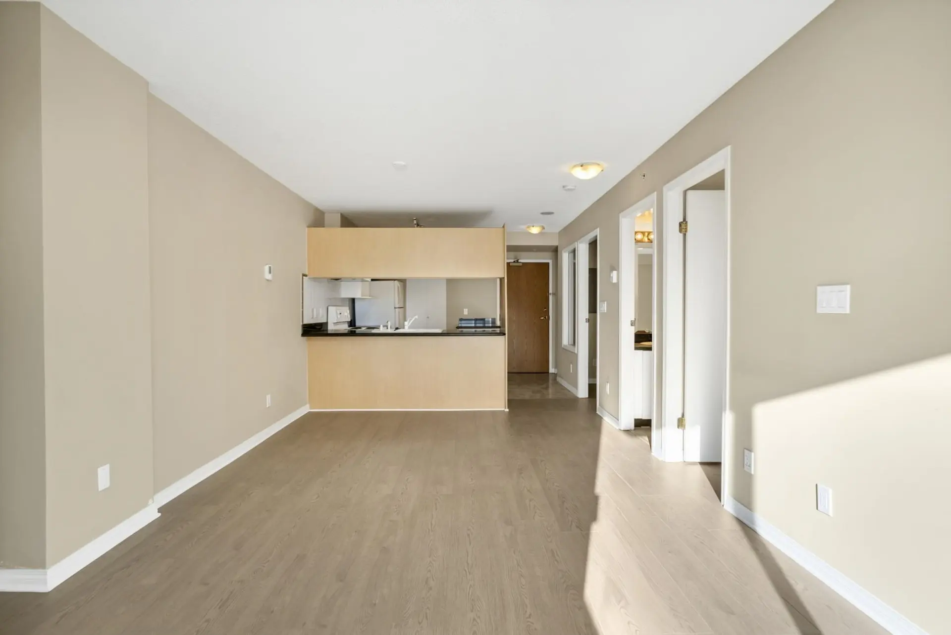 #509 6611 Cooney Road - Image 6