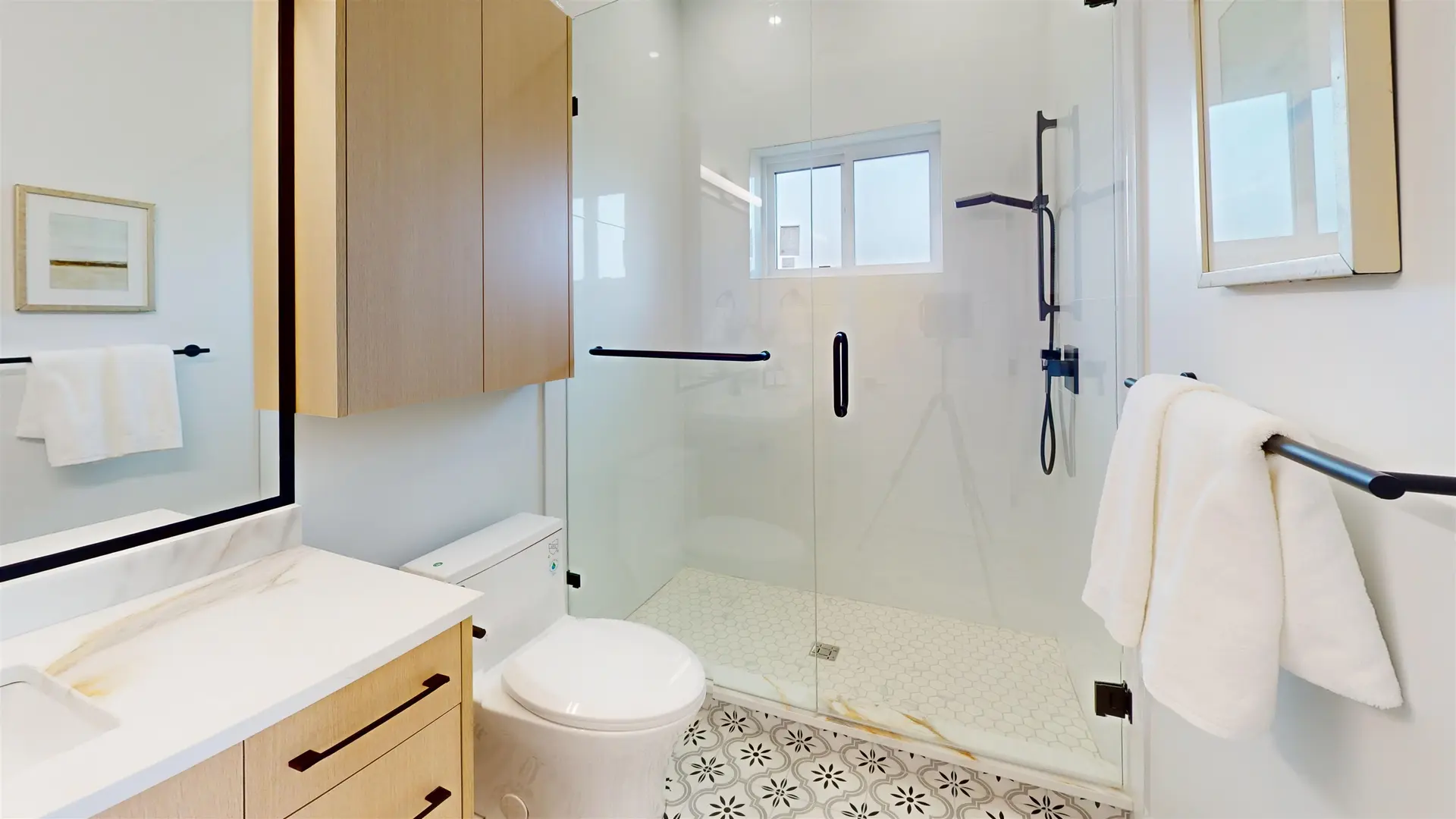 Property at 2825 DUNDAS STREET, Vancouver, BC