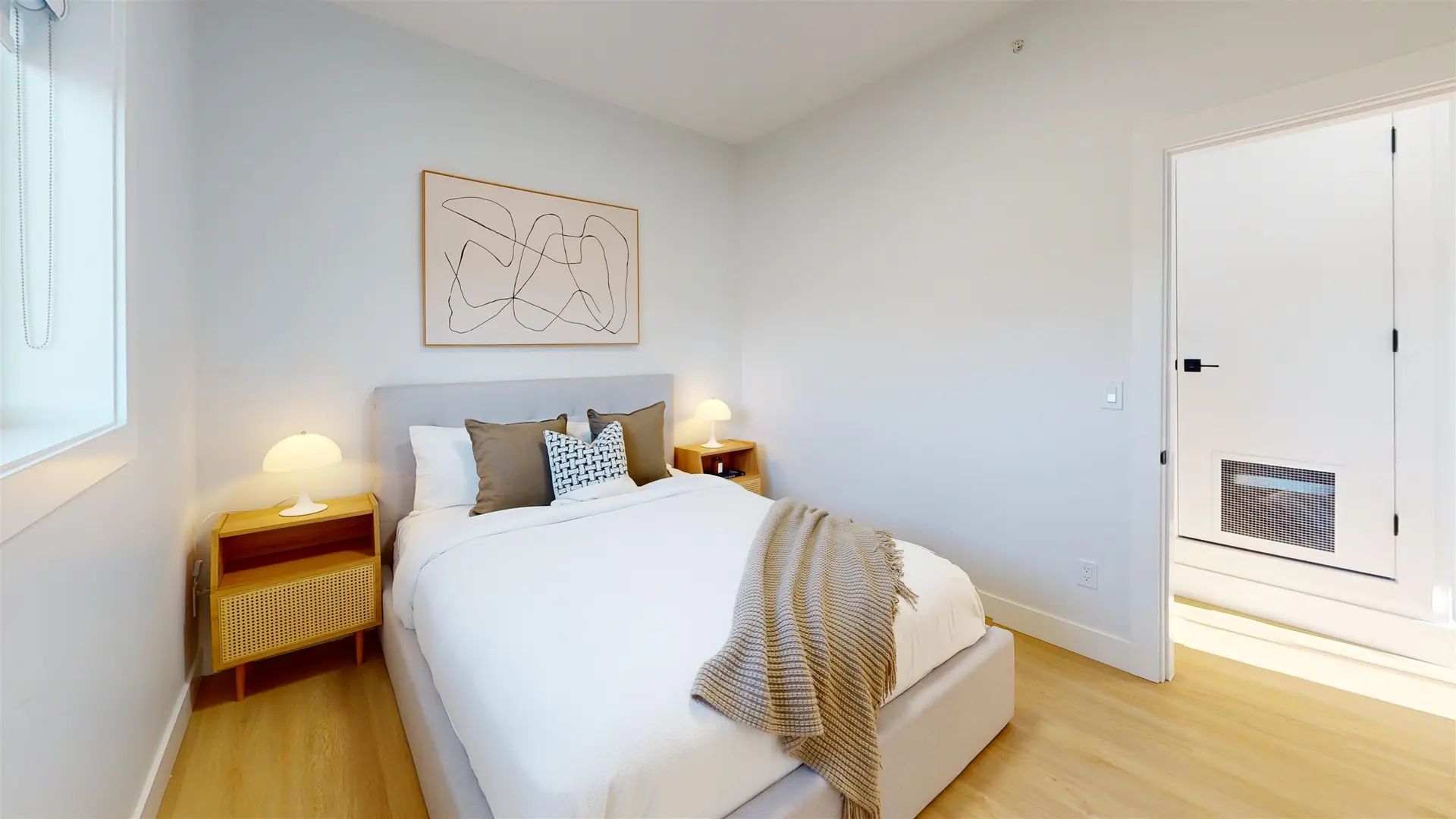 Property at 2825 DUNDAS STREET, Vancouver, BC