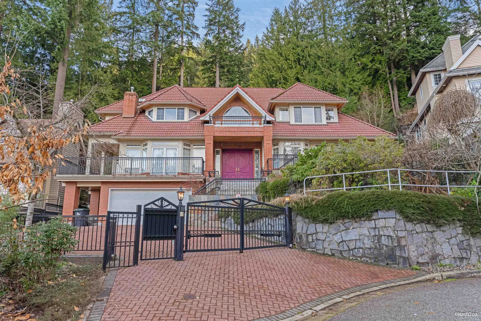 Property at 4989 Chalet Place, North Vancouver, BC