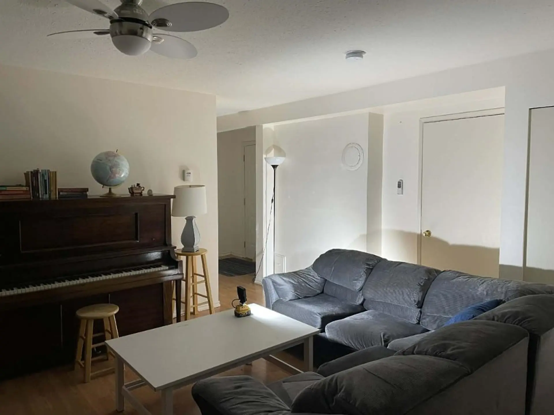 Property at 1214 CAROLE PLACE, Gibsons, BC