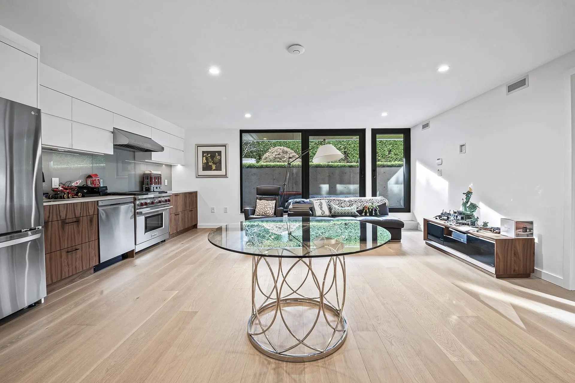 Property at 4275 CHELSEA CRESCENT, North Vancouver, BC