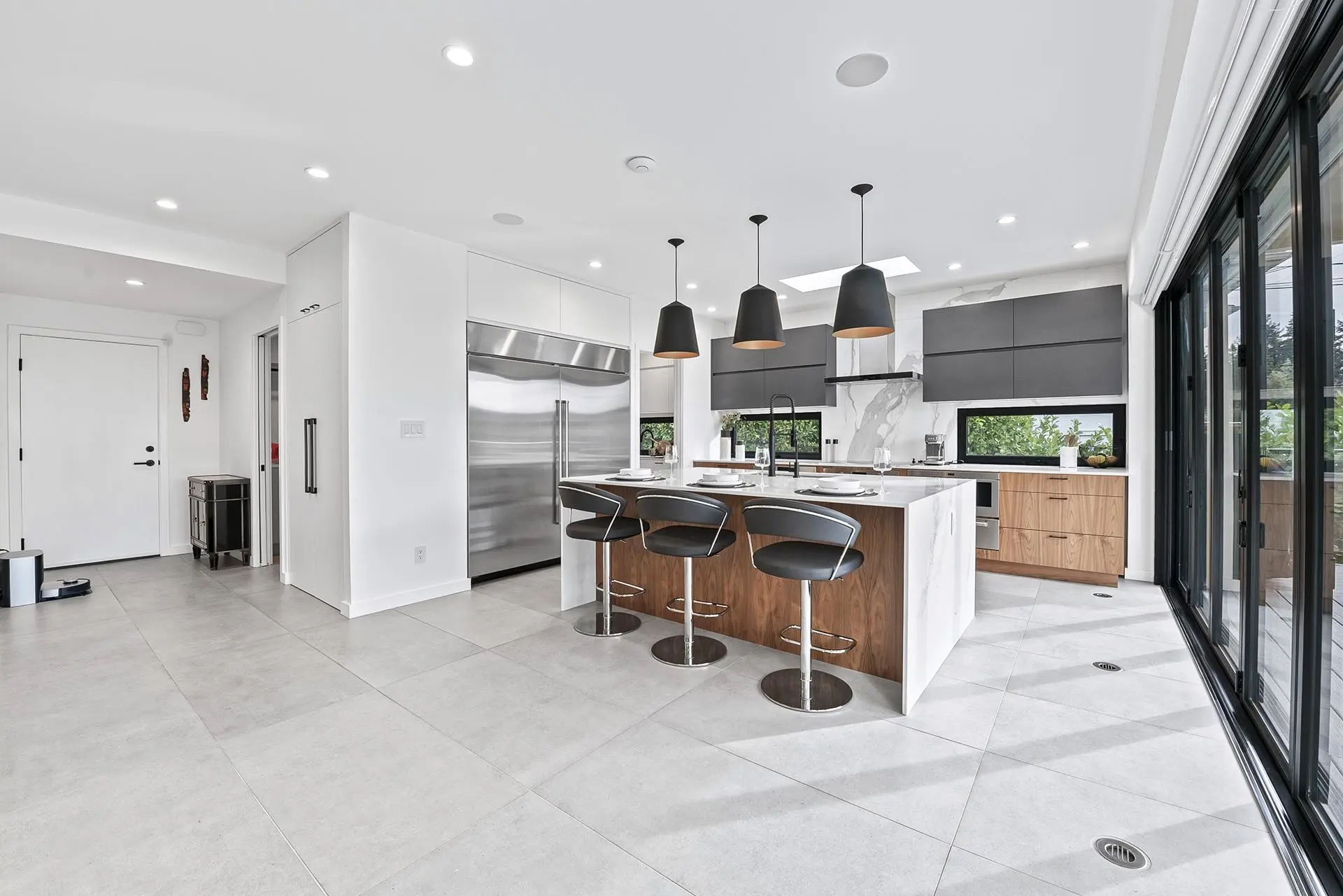 Property at 4275 CHELSEA CRESCENT, North Vancouver, BC