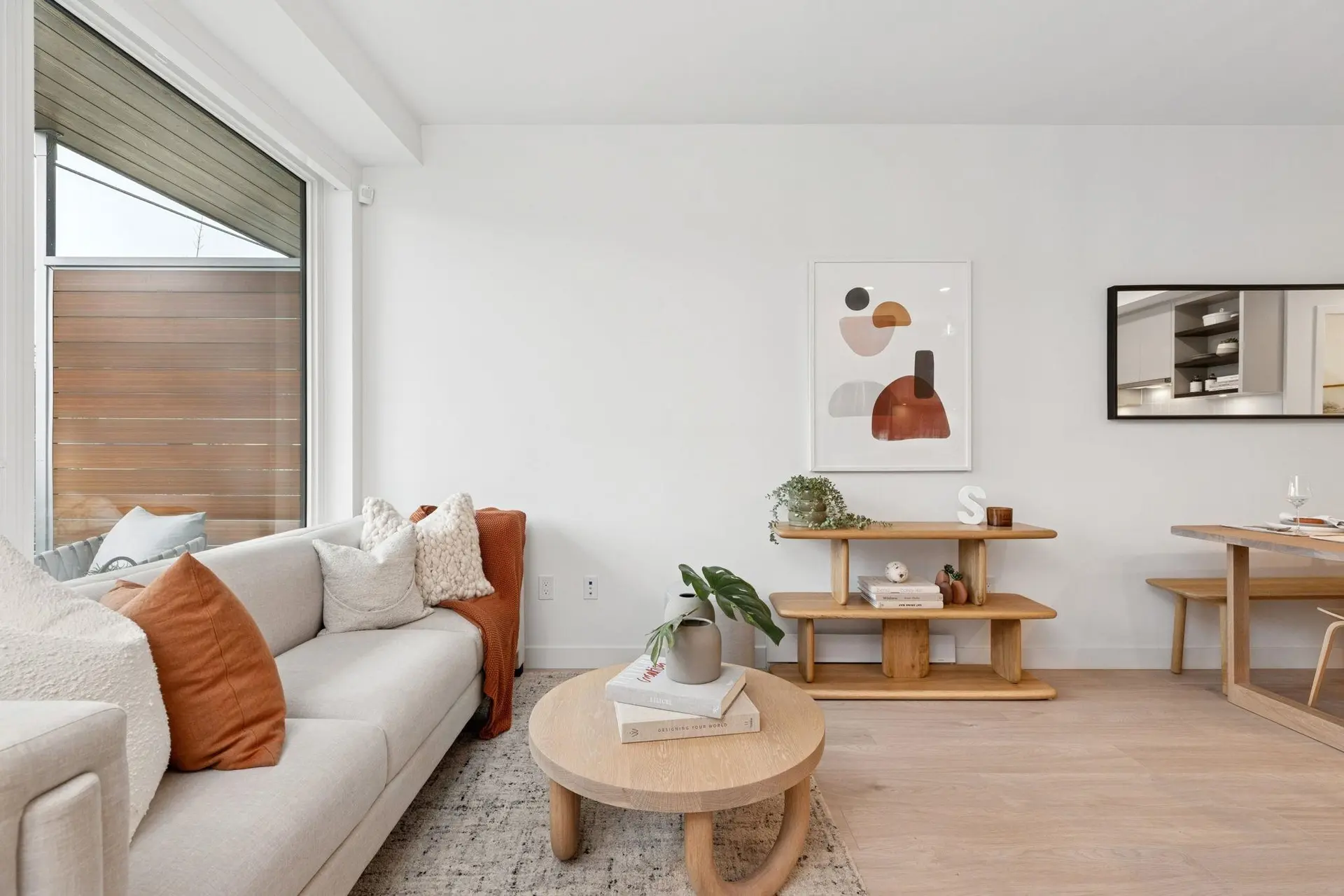 #117 921 Grant Street - Image 3