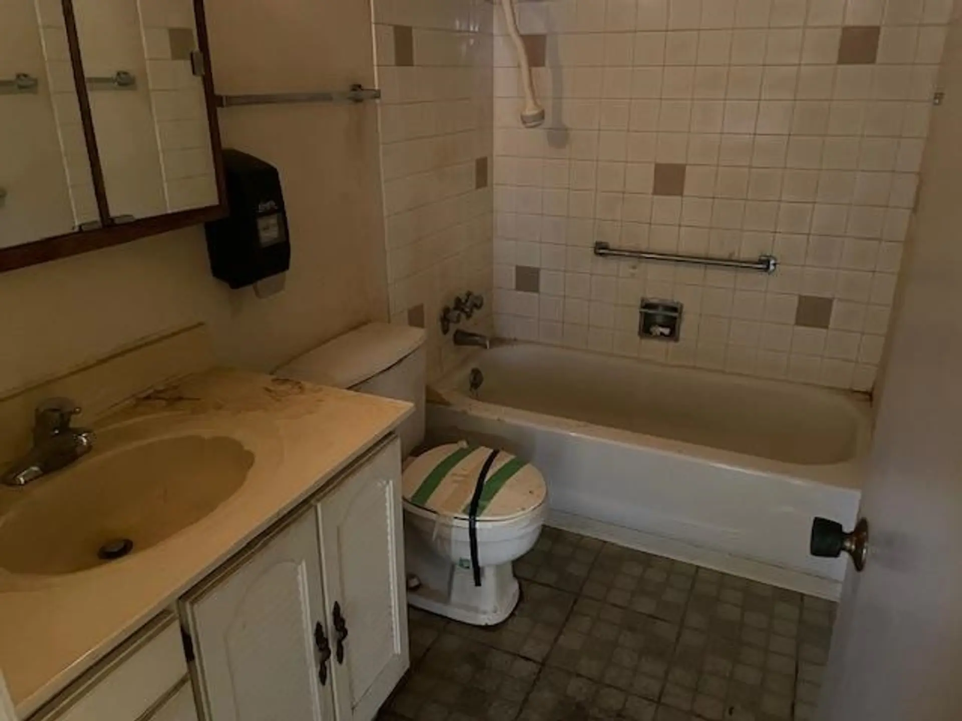 #309 6340 Buswell Street - Image 13