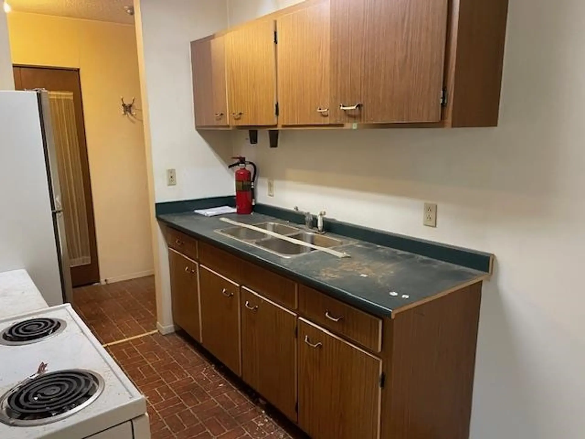 #309 6340 Buswell Street - Image 3