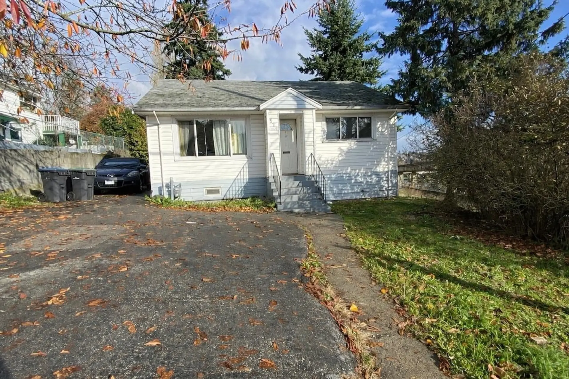 Property at 525 SIXTEENTH STREET, New Westminster, BC