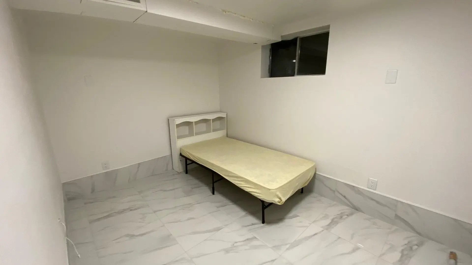 Property at 525 SIXTEENTH STREET, New Westminster, BC