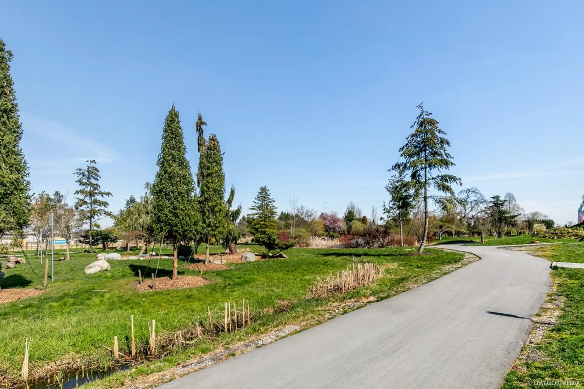 Property at #206 10780 NO. 5 ROAD, Richmond, BC