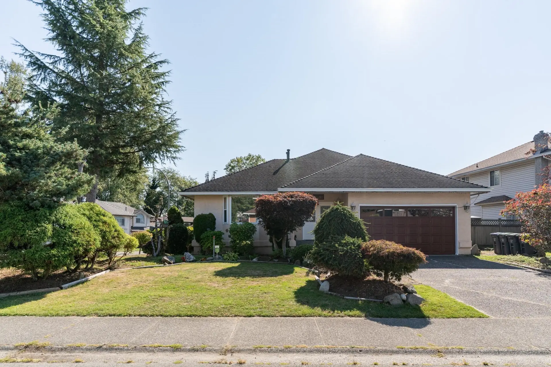 Property at 14092 86A AVENUE, Surrey, BC