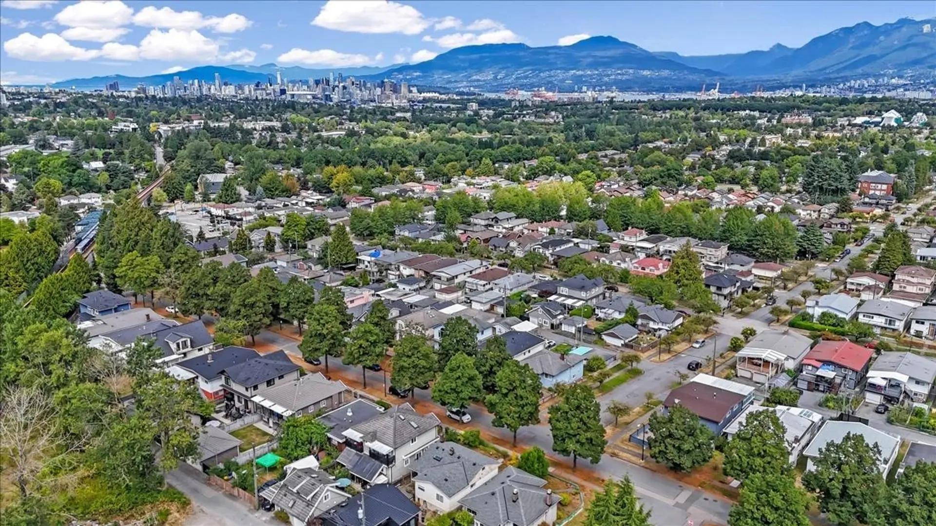 Property at 2593 E 25TH AVENUE, Vancouver, BC