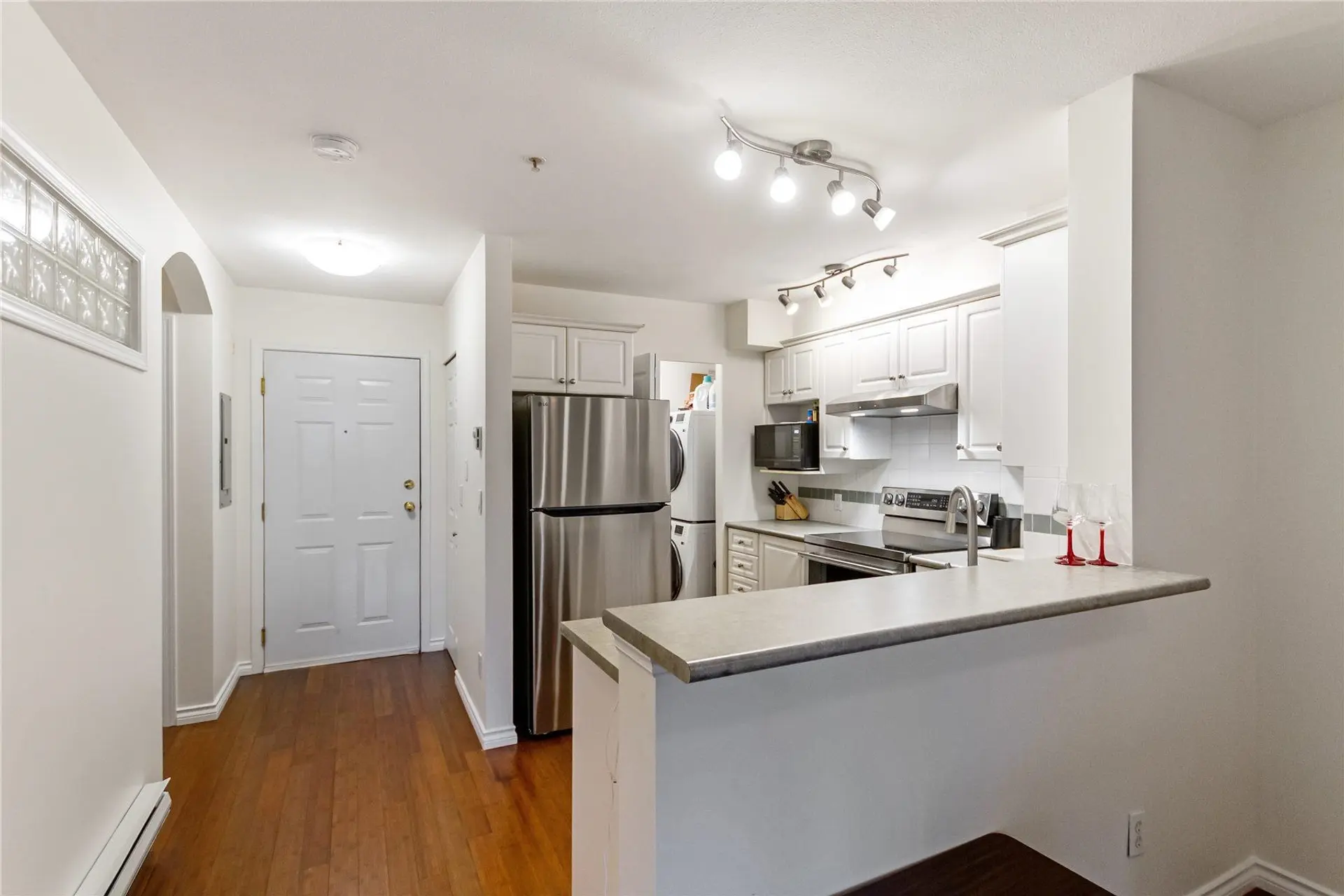 #204 155 E 3rd Street - Image 12