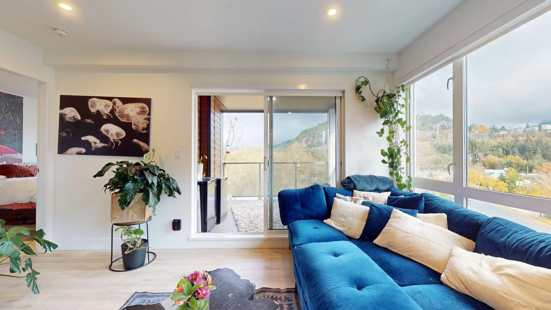 Property at #604 38362 BUCKLEY AVENUE, Squamish, BC