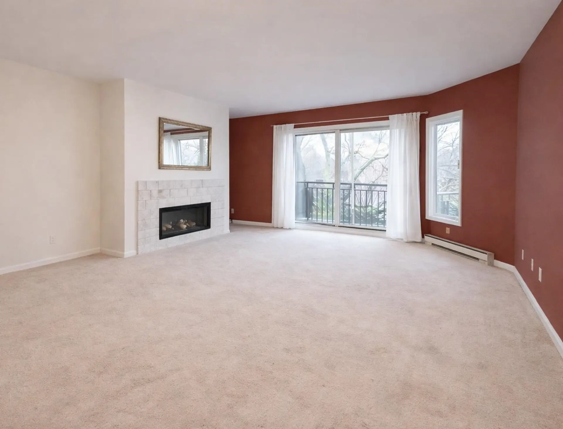 #316 555 W 14th Avenue - Image 4
