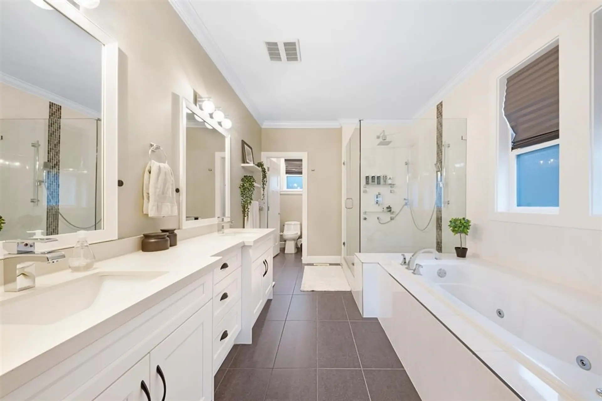 Property at 337 171A STREET, Surrey, BC