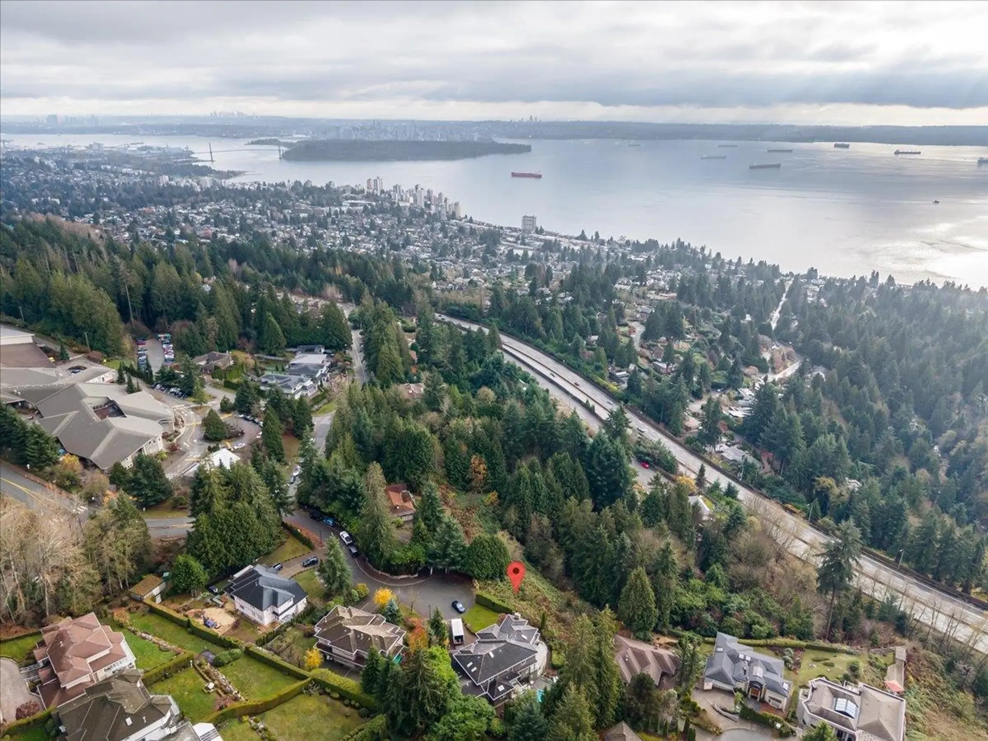 Property at 2320 CHAIRLIFT CLOSE, West Vancouver, BC