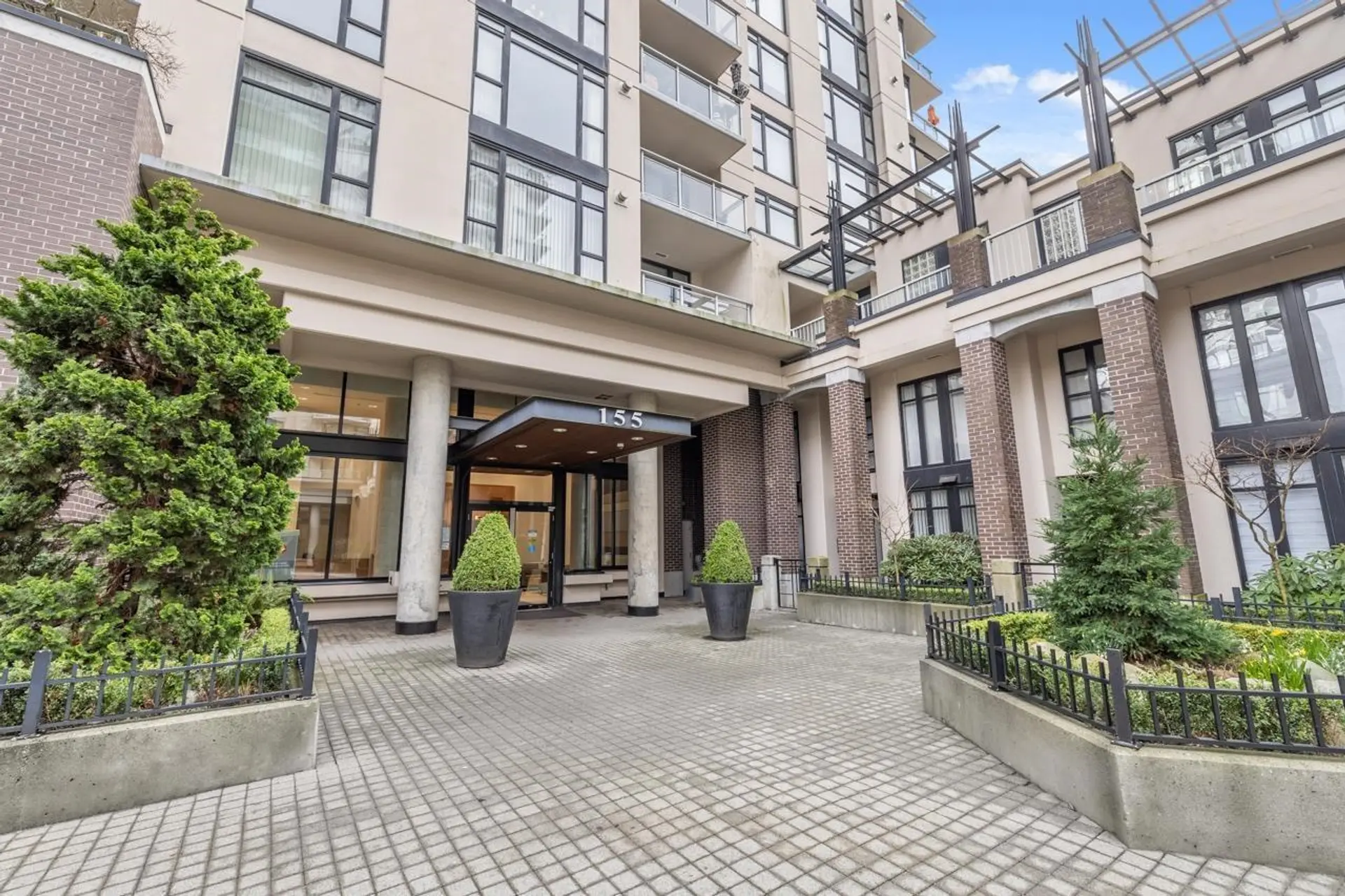 #704 155 W 1st Street - Image 1