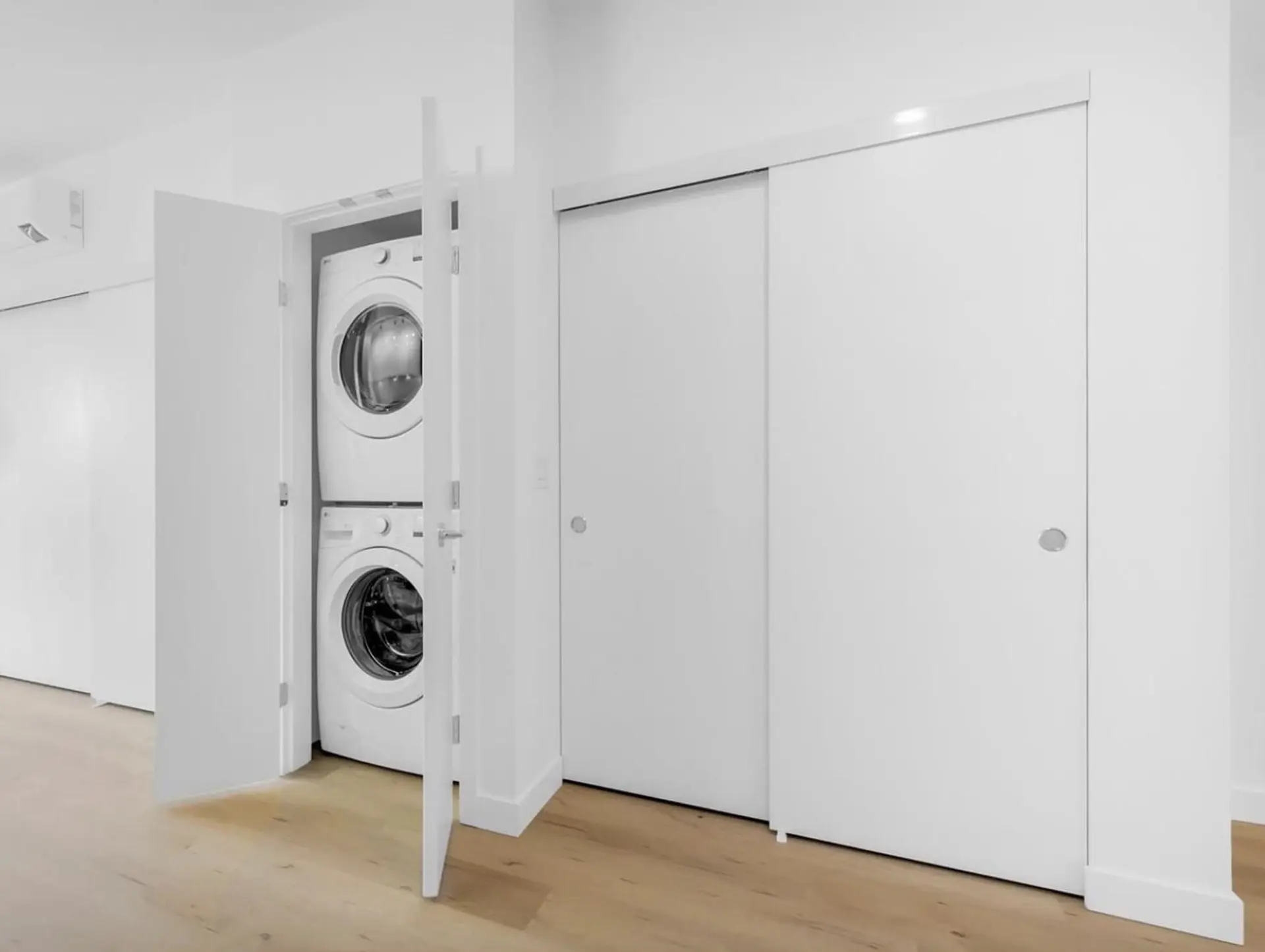 Property at #302 2446 SHAUGHNESSY STREET, Coquitlam, BC