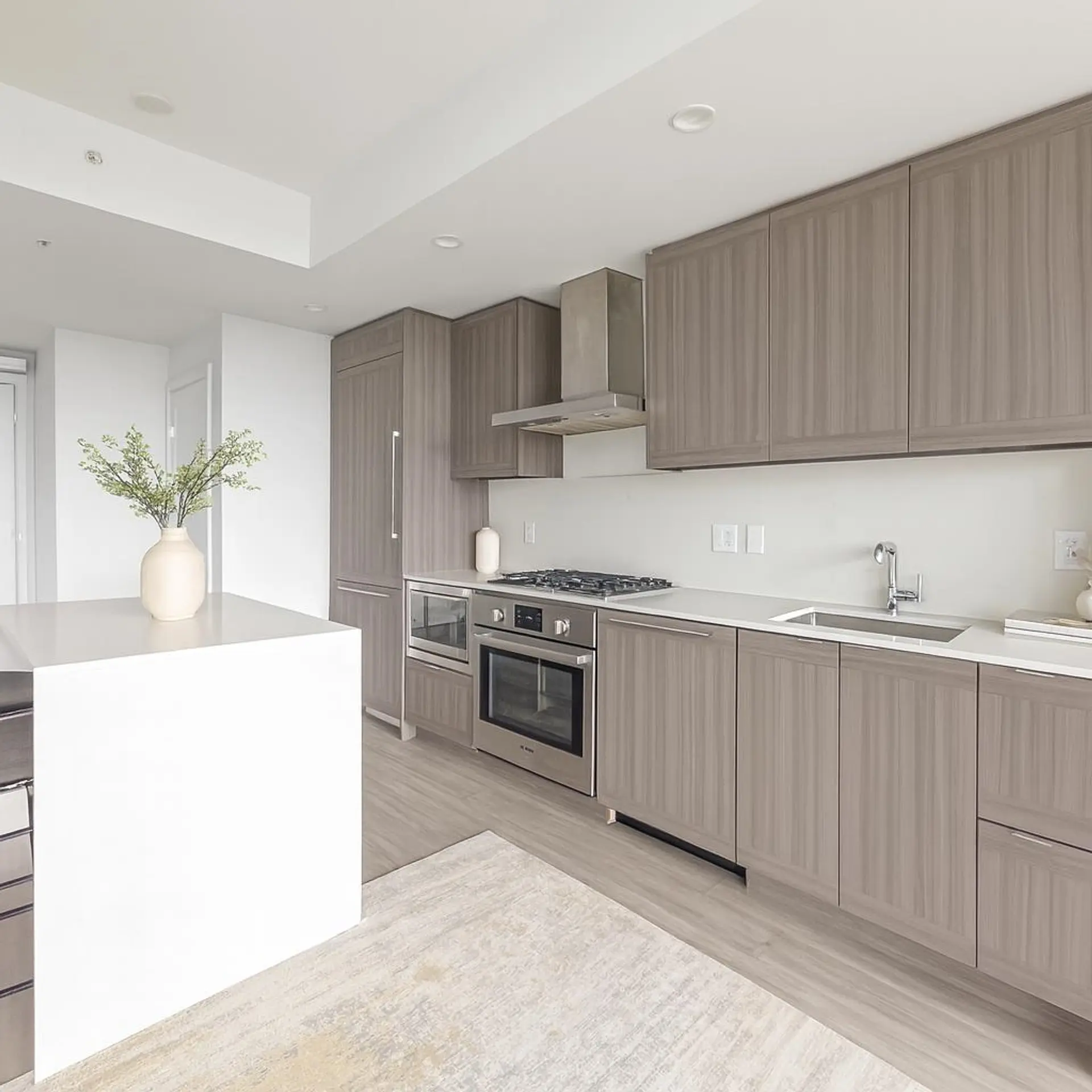 #2403 2351 Beta Avenue - Image 5