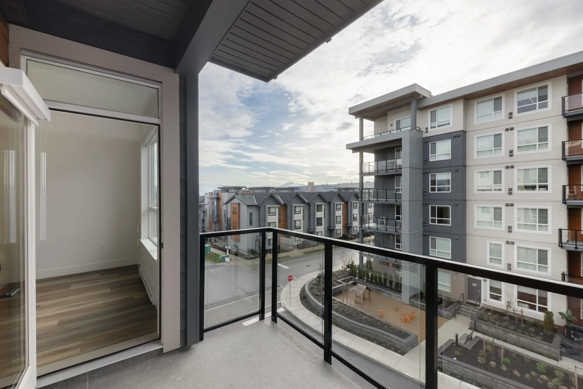 Property at #412 30490 CARDINAL AVENUE, Abbotsford, BC