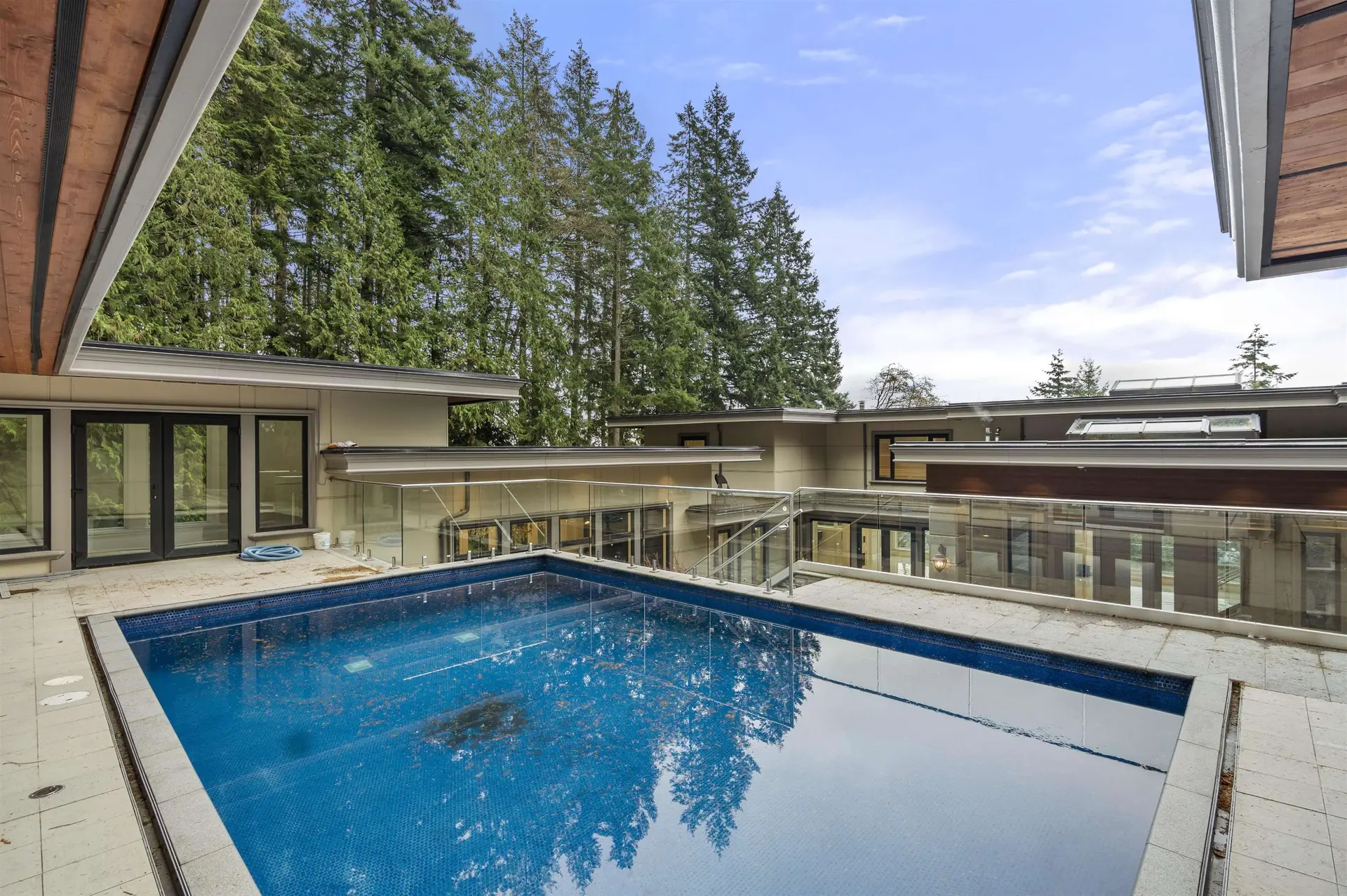 Property at 1119 MILLSTREAM ROAD, West Vancouver, BC