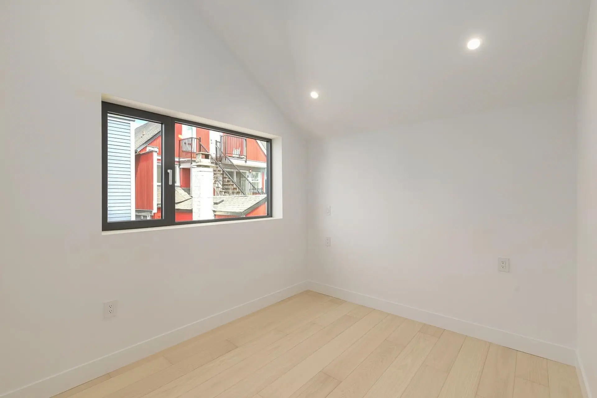 22 W 14th Avenue - Image 11