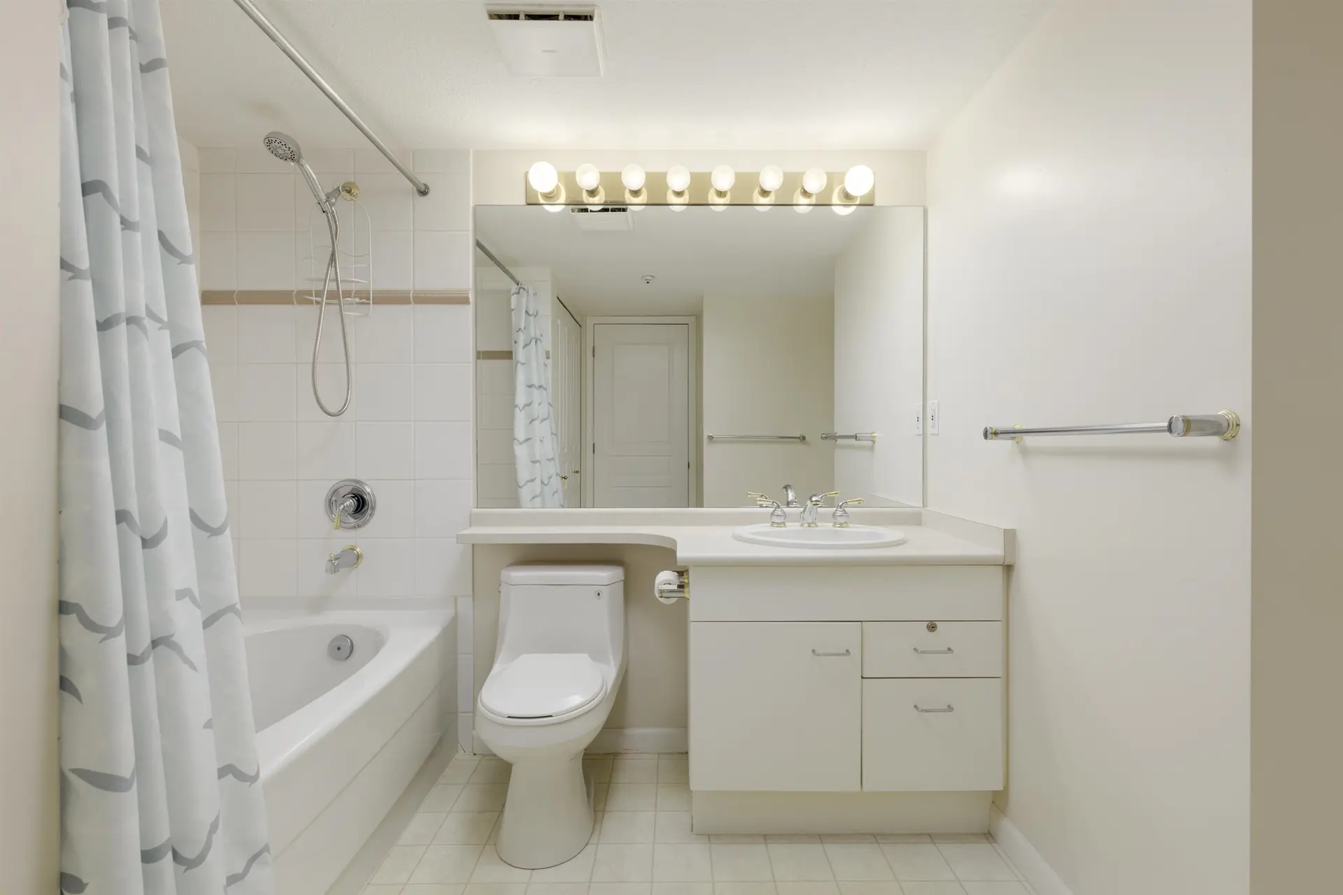 Property at #302 1242 TOWN CENTRE BOULEVARD, Coquitlam, BC