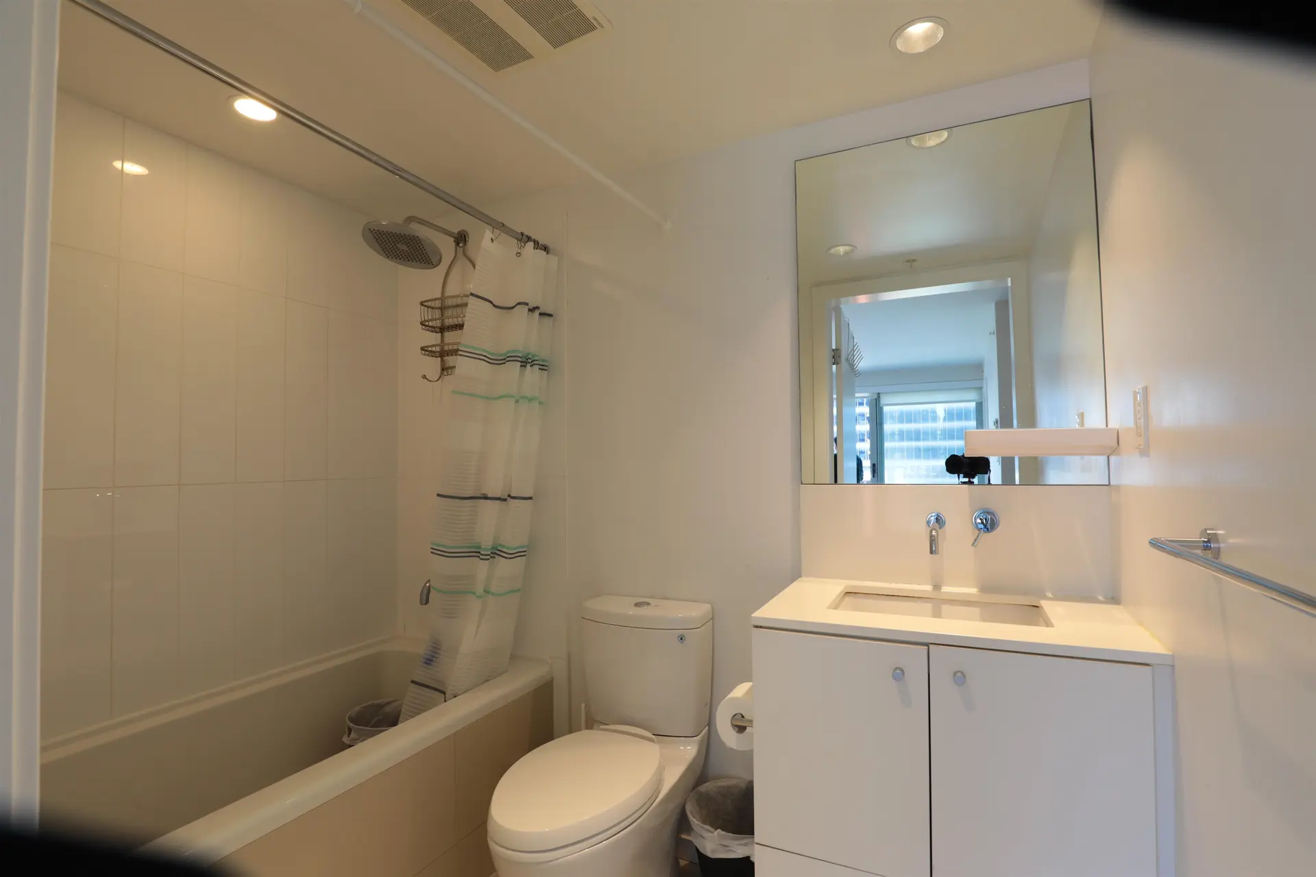 Property at #908 999 SEYMOUR STREET, Vancouver, BC