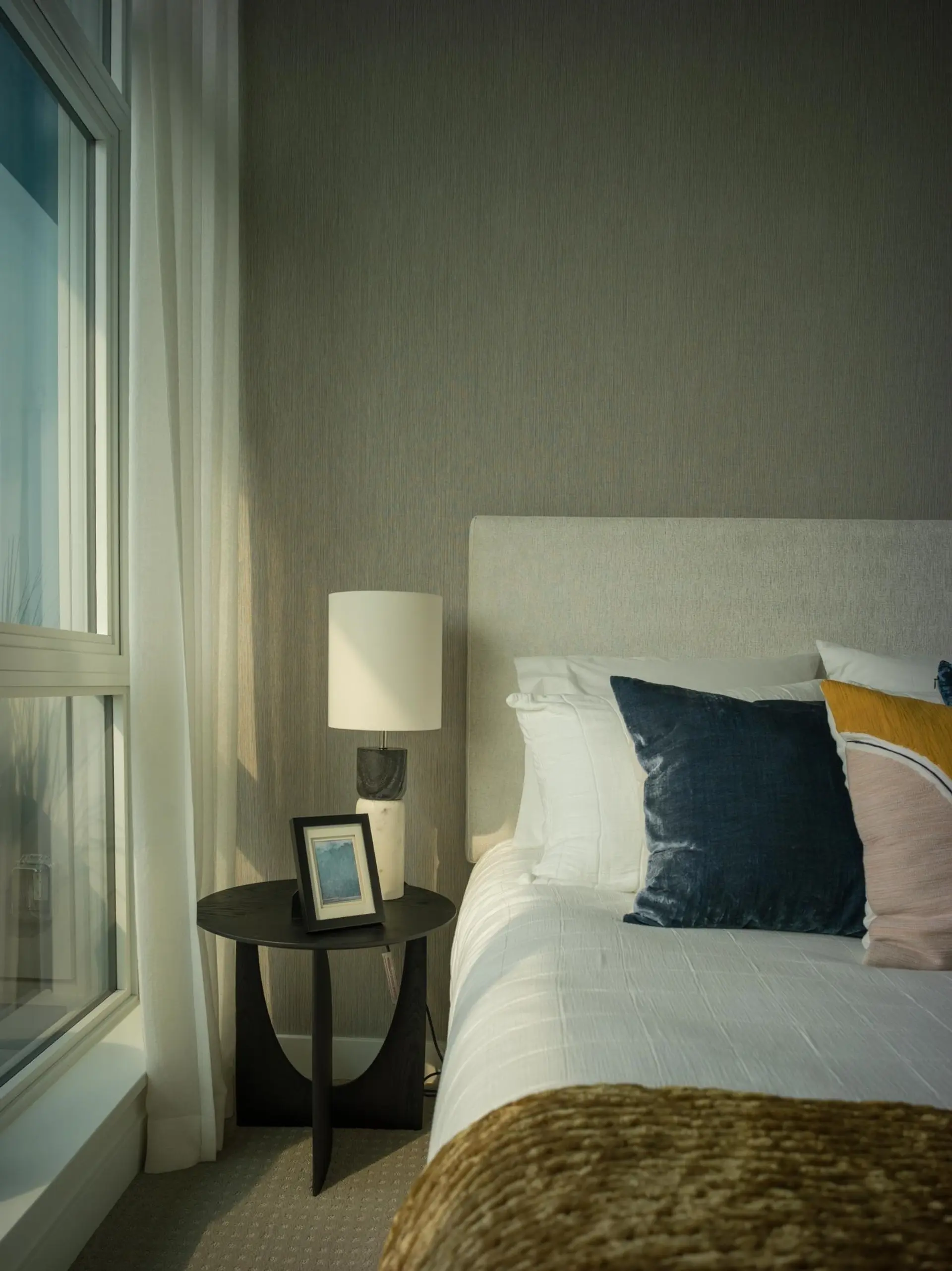 #2505 555 Sydney Avenue - Image 6