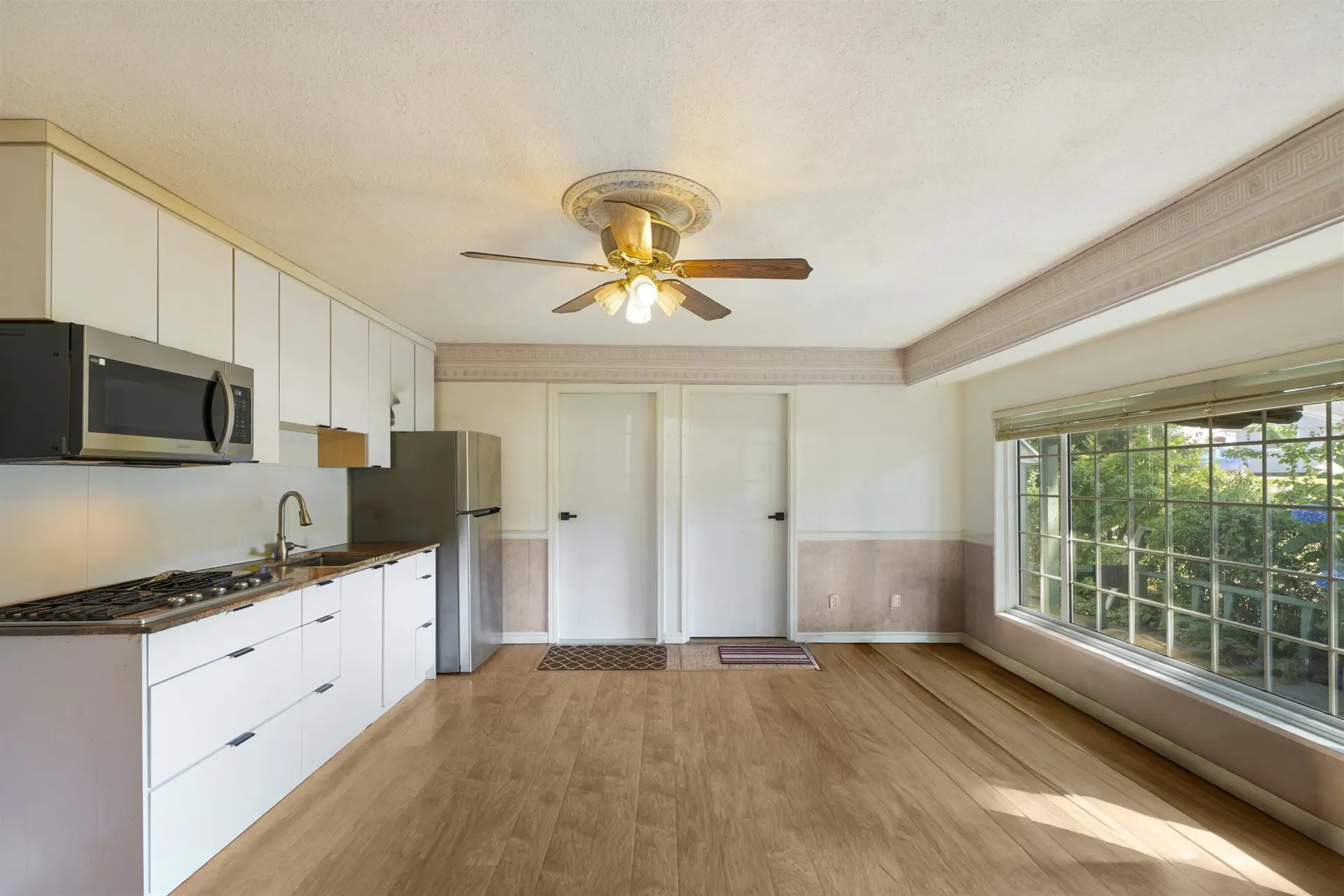 Property at 14957 KEW DRIVE, Surrey, BC