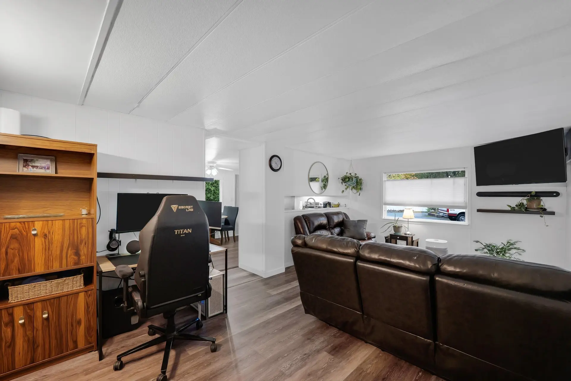 Property at #8 39884 GOVERNMENT ROAD, Squamish, BC