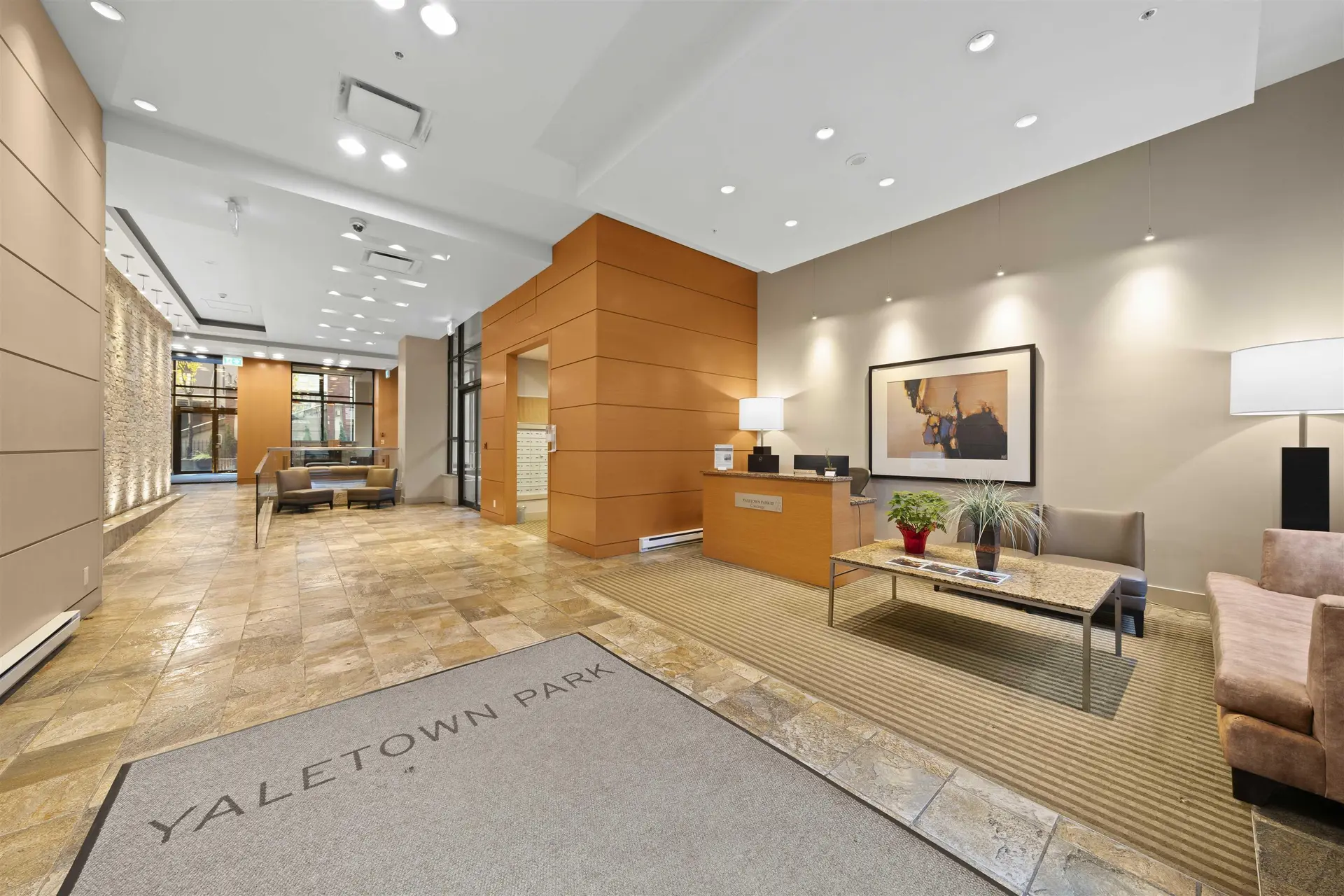 #305 977 Mainland Street - Image 18