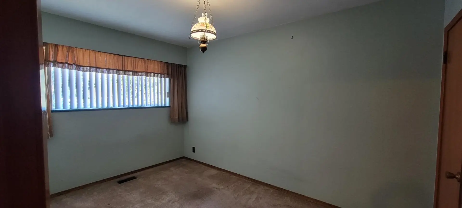 Property at 712 TOWNLEY STREET, Coquitlam, BC