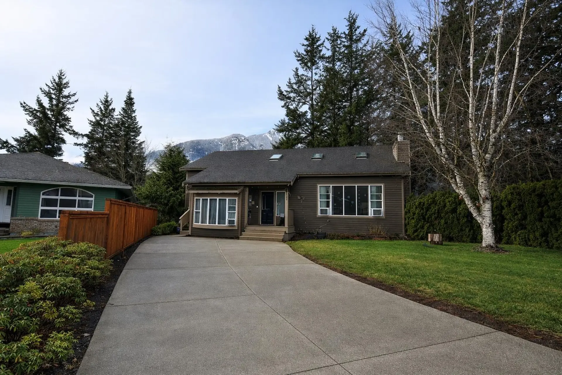 1009 Cypress Place - Image 1