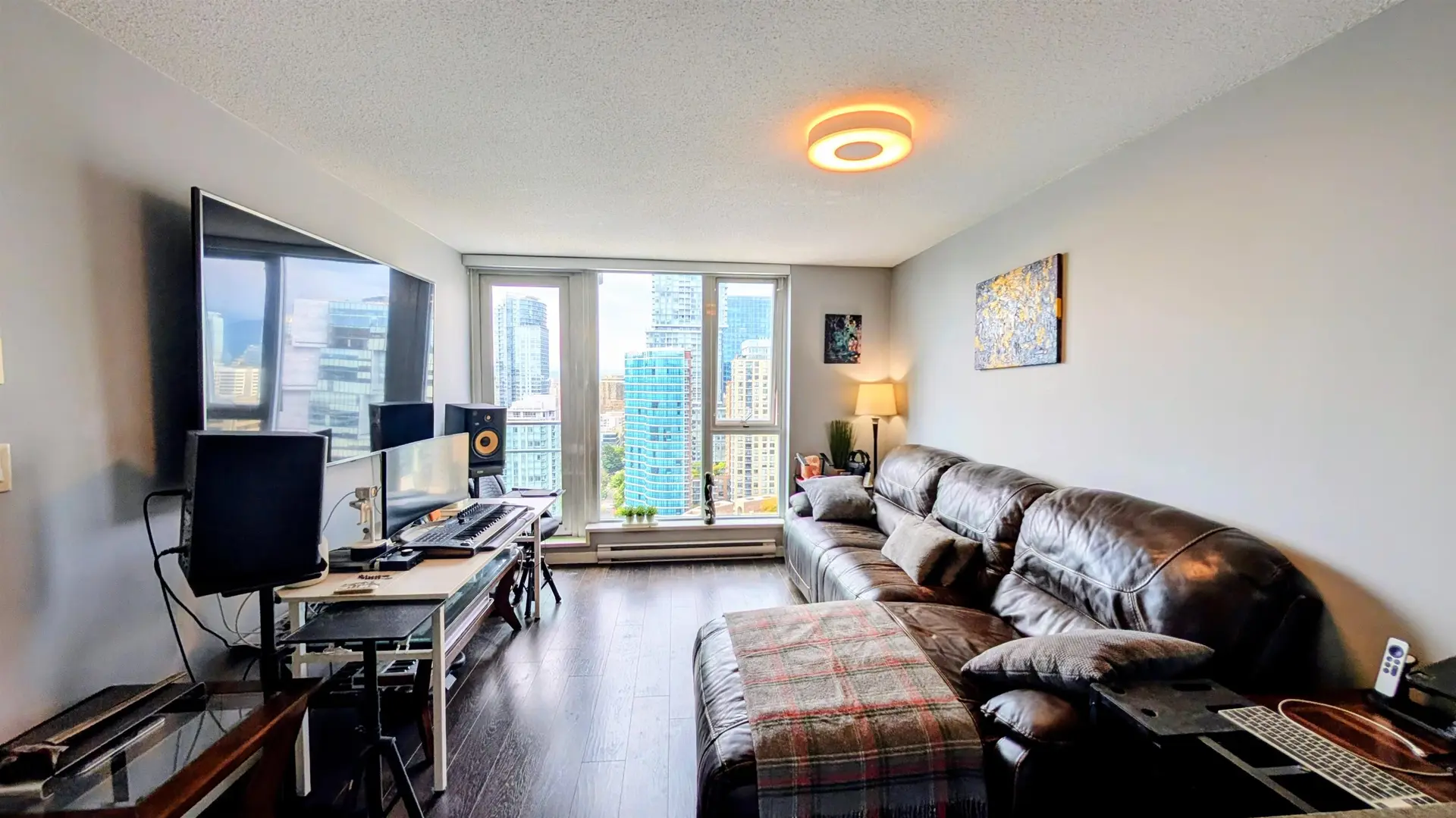Property at #3301 233 ROBSON STREET, Vancouver, BC