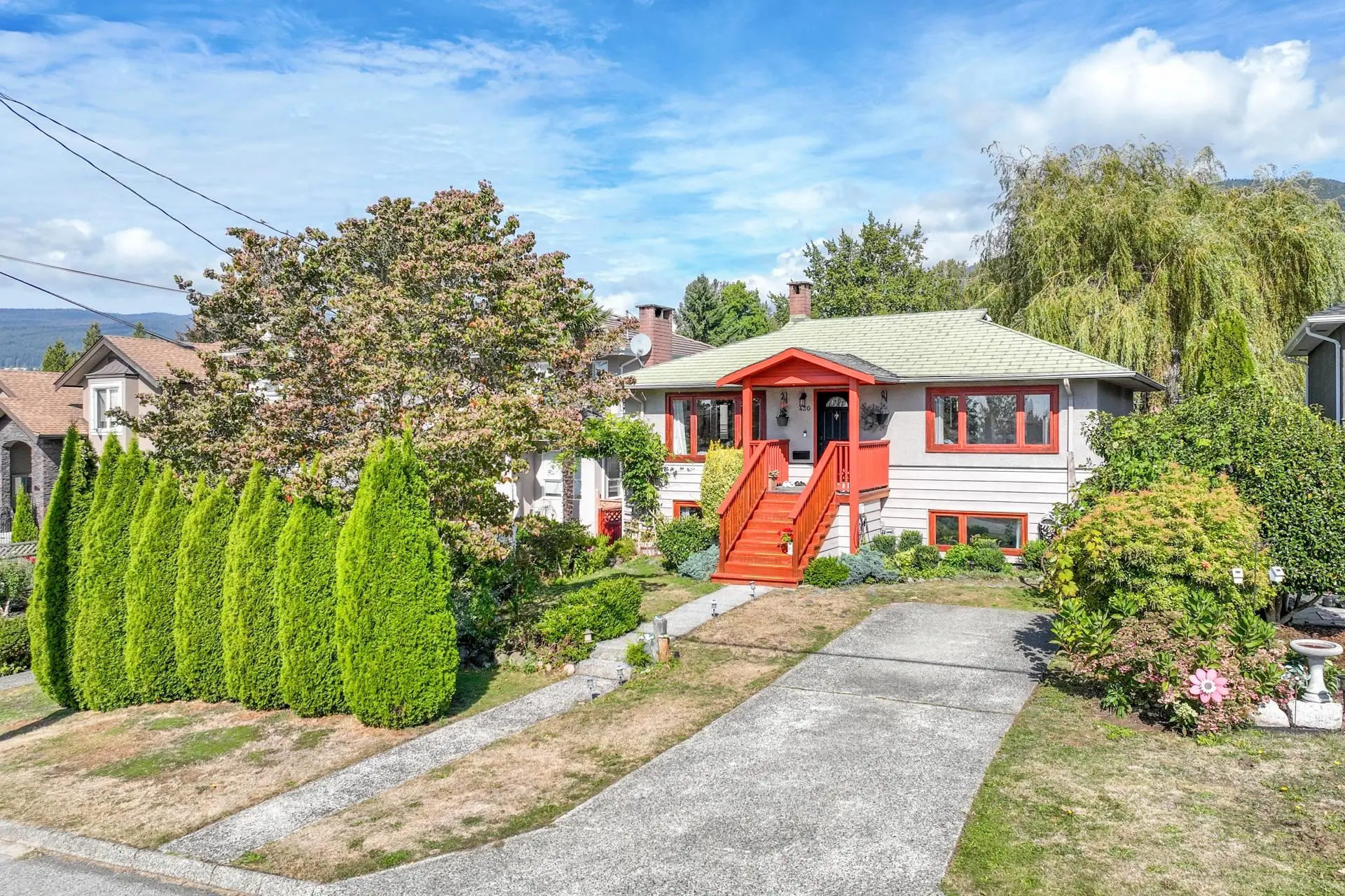 Property at 430 W Kings Road, North Vancouver, BC