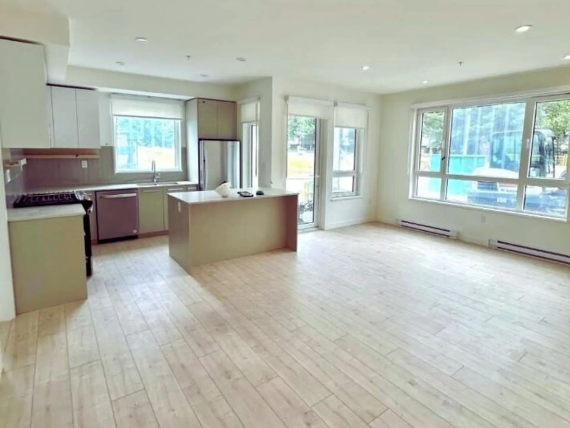 Property at #105 13788 76 AVENUE, Surrey, BC