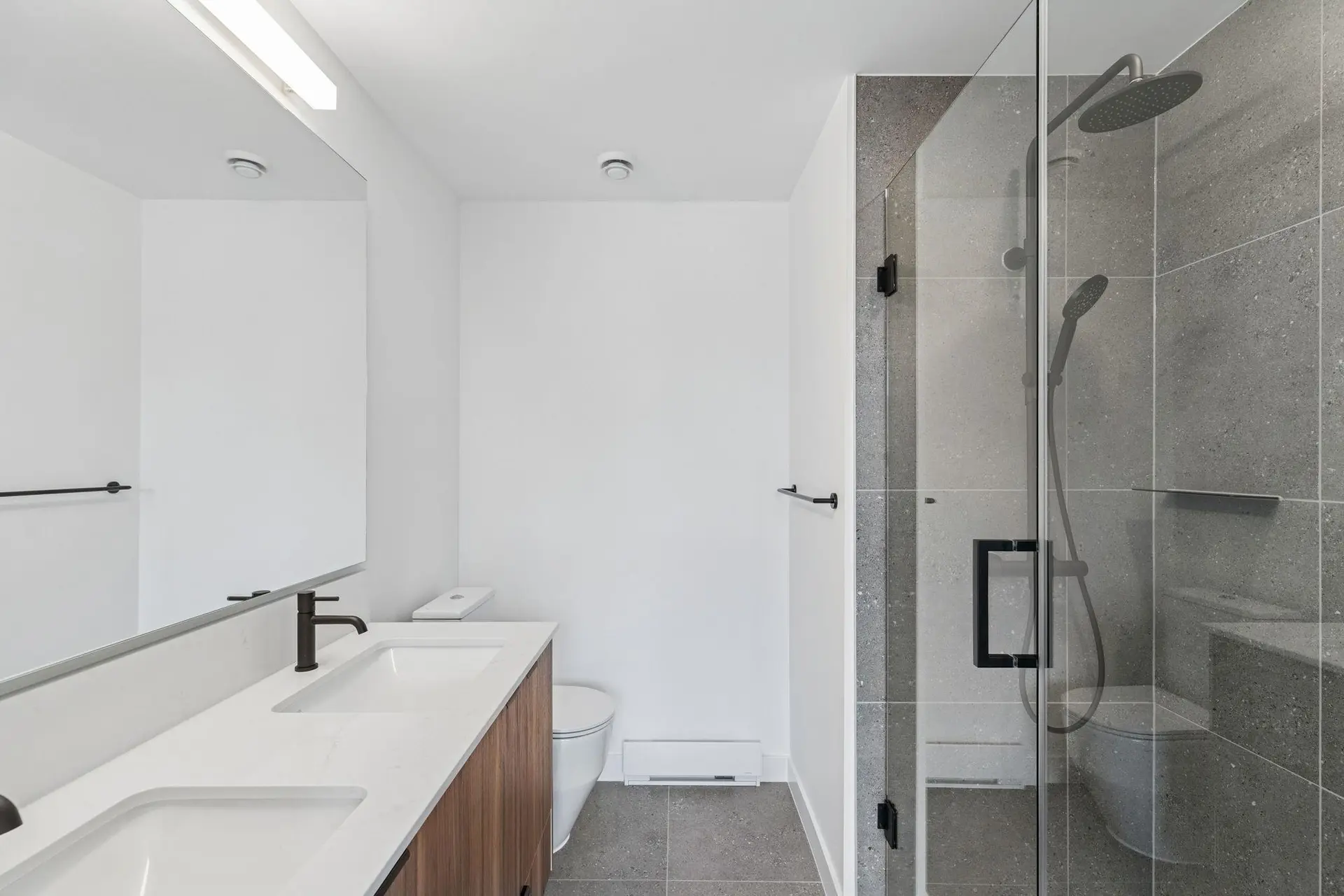 #209 921 Grant Street - Image 7