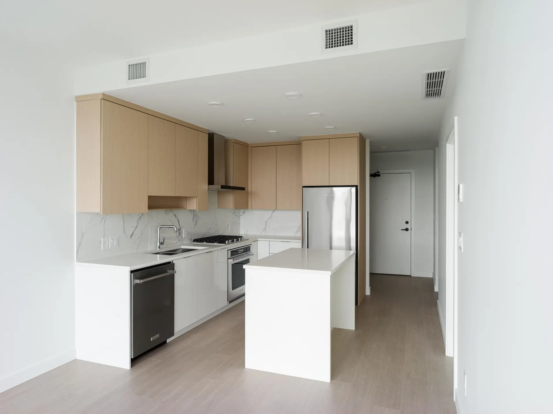 #1405 699 Whiting Way - Image 5