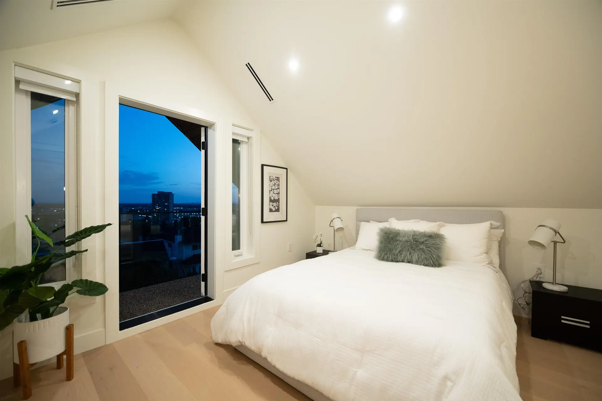 #1 773 E 61st Avenue - Image 7
