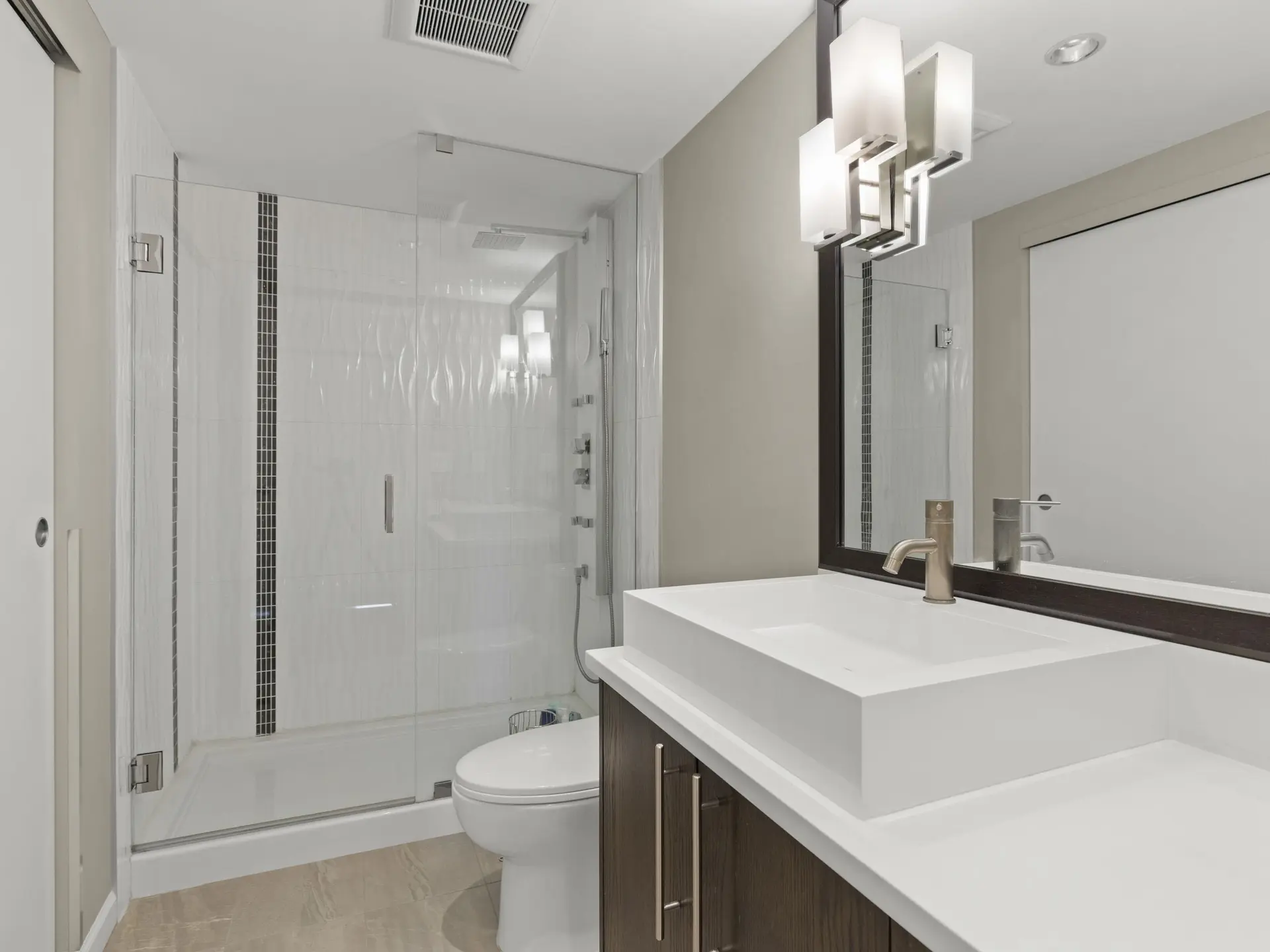 #904 2288 Pine Street - Image 12