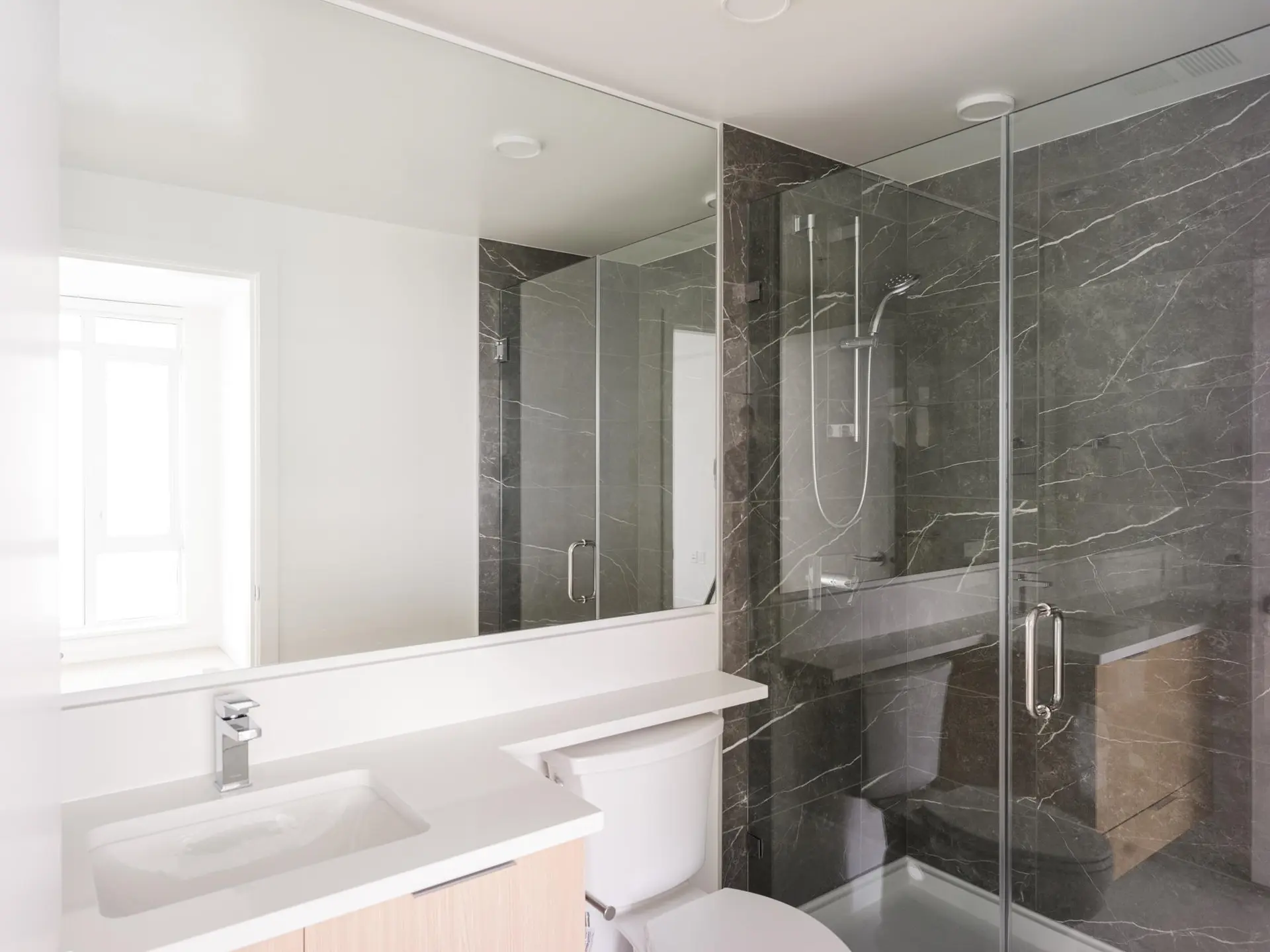 Property at #1904 7683 PARK CRESCENT, Burnaby, BC