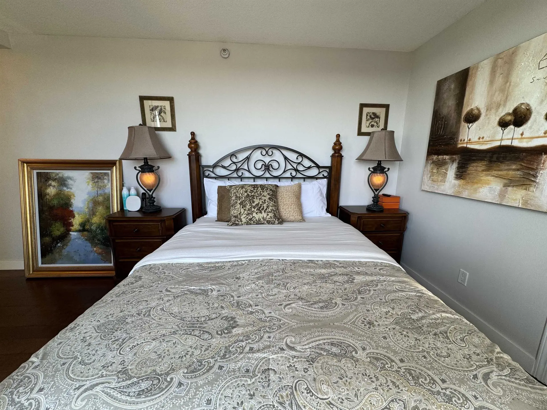 #PH 1268 W Broadway - Image 14
