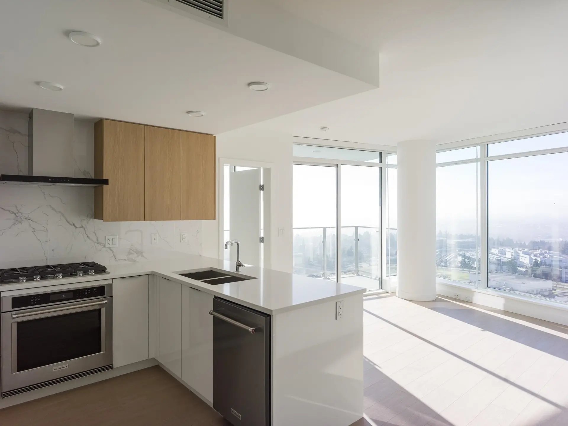 Property at #2103 7769 PARK CRESCENT, Burnaby, BC