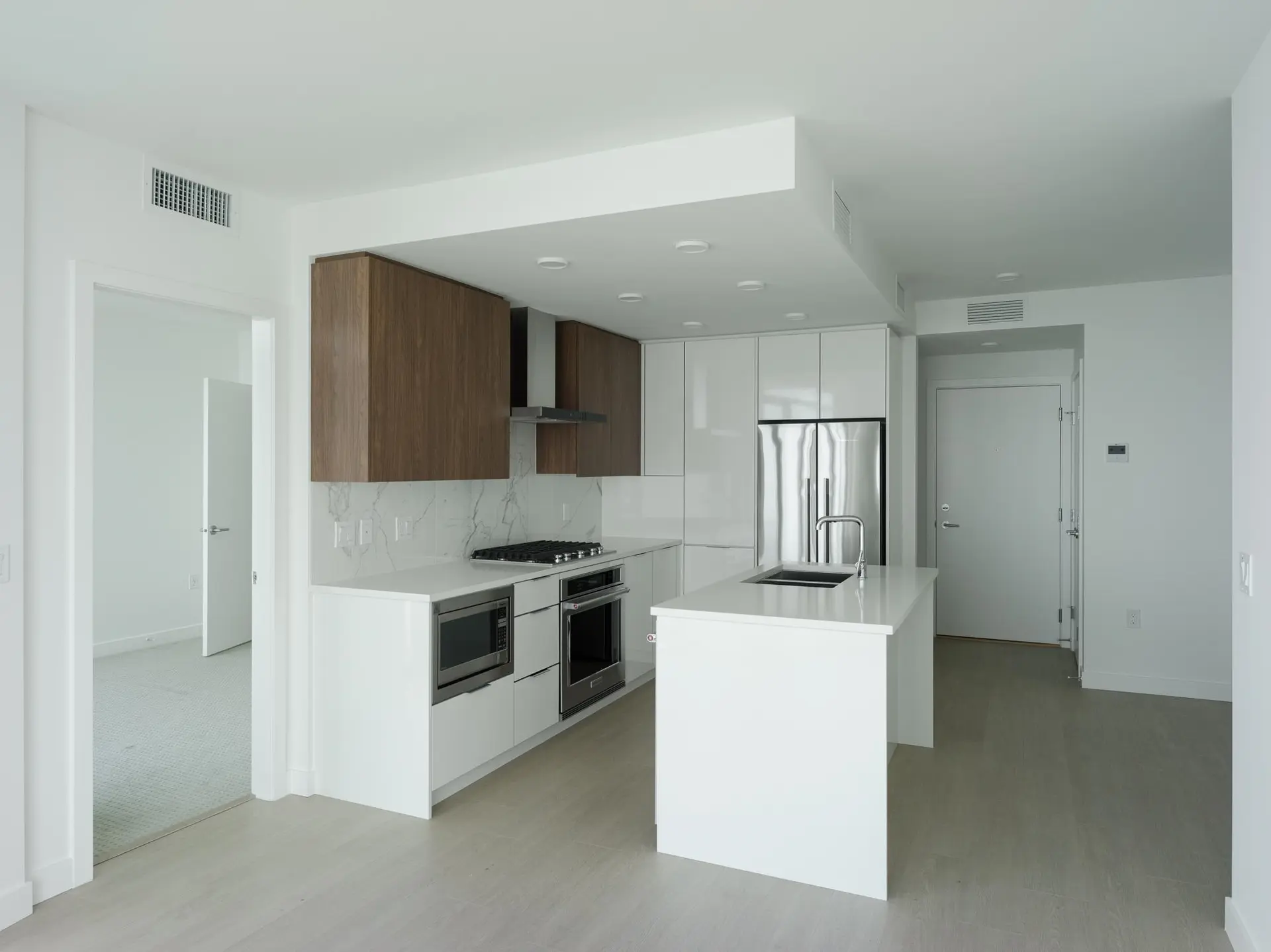 Property at #2402 7683 PARK CRESCENT, Burnaby, BC