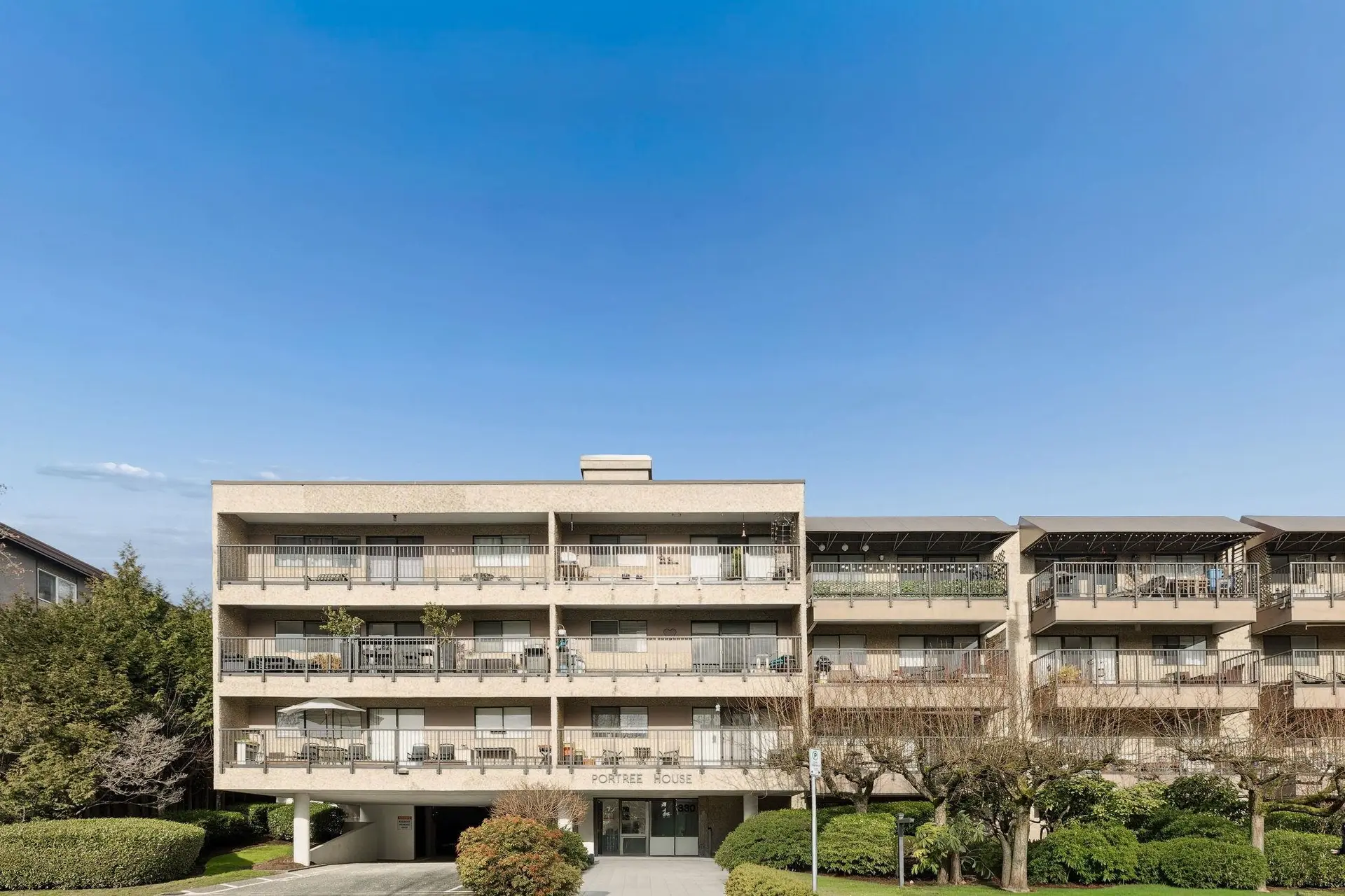 Property at #203 330 E 1st Street, North Vancouver, BC