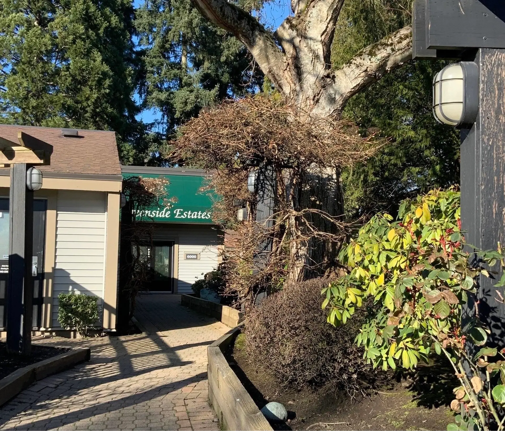 Property at 19205 FAIRWAY DRIVE, Surrey, BC