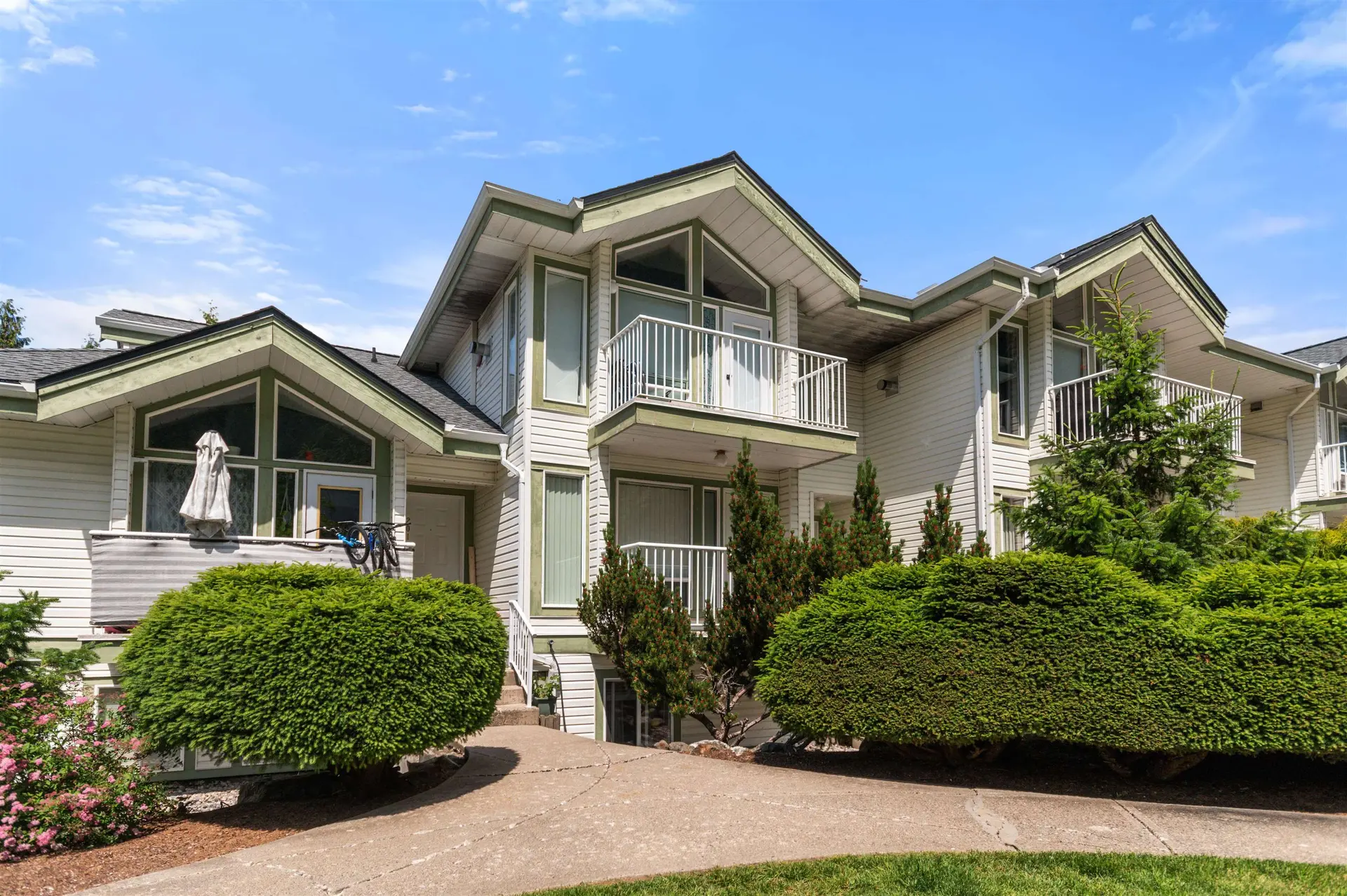 Property at #202 1275 Scott Drive, Hope, BC