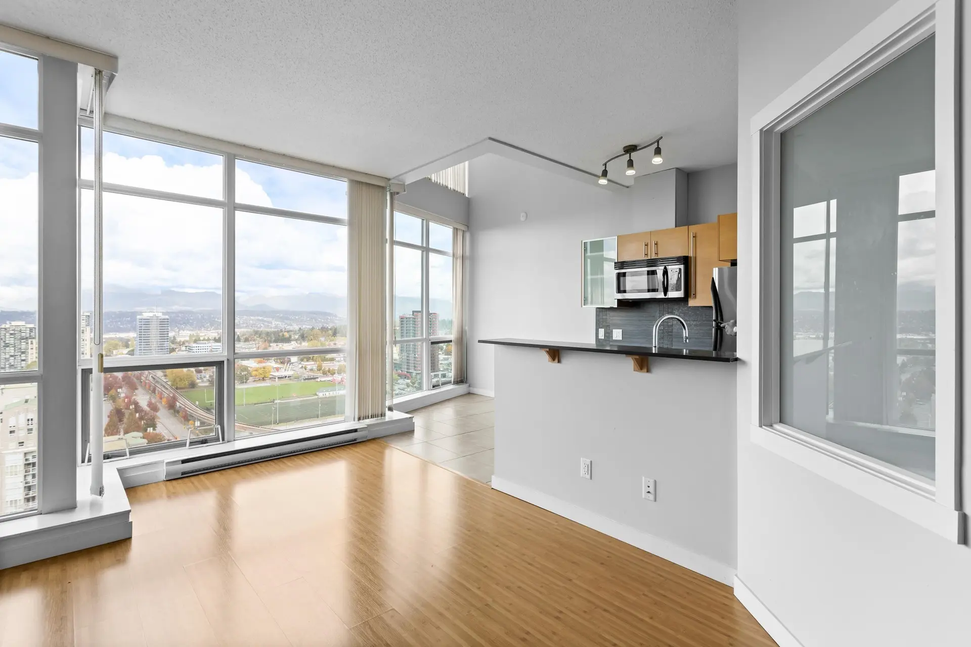 Property at #2209 13399 104 AVENUE, Surrey, BC